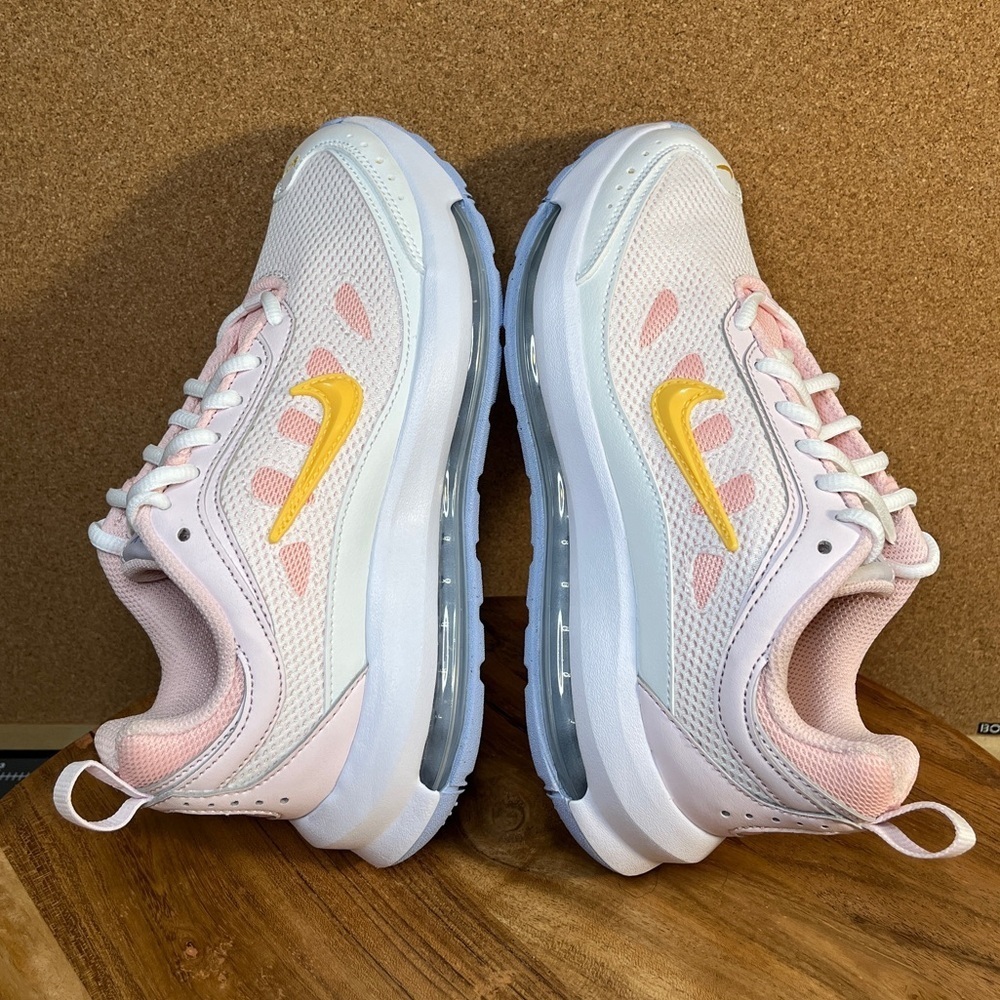 Nike Air max AP W
NWOT - Picture 5 of 9